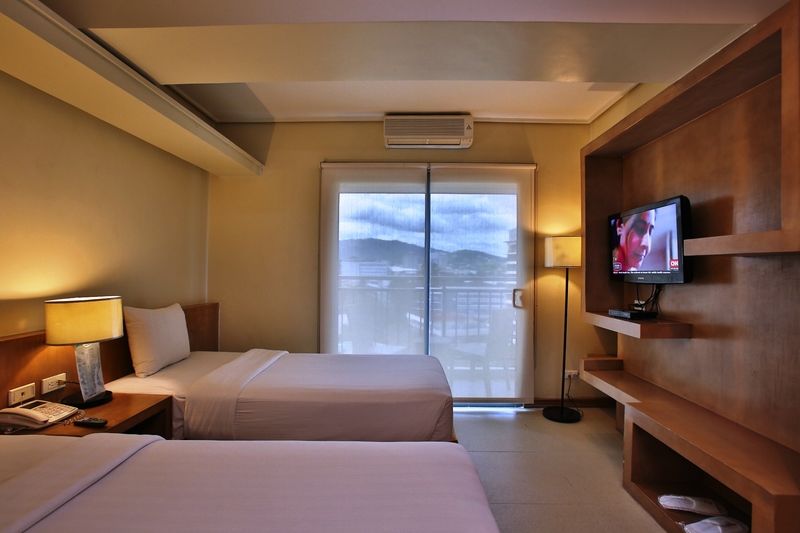 City Suites Ramos Tower Cebú Exterior foto